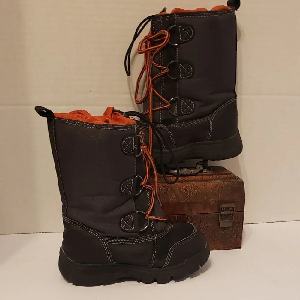 The Children's Place Rain/Snow Boots - Like New 10